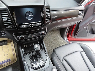 SSANGYONG REXTON SPORTS CAR 2020