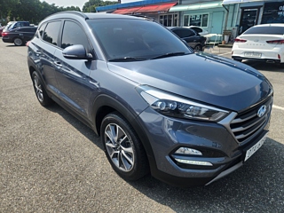 HYUNDAI TUCSON 2017