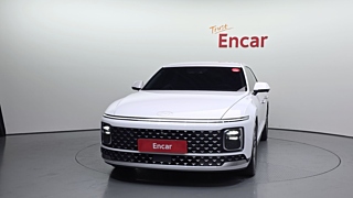 HYUNDAI GRANDEUR GN7 2025