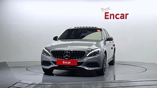 MERCEDES BENZ C-CLASS W205 2016