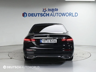 MERCEDES BENZ E-CLASS W213 2022