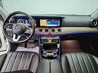 MERCEDES BENZ E-CLASS W213 2018