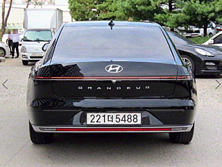 HYUNDAI GRANDEUR HYBRID GN7 2023
