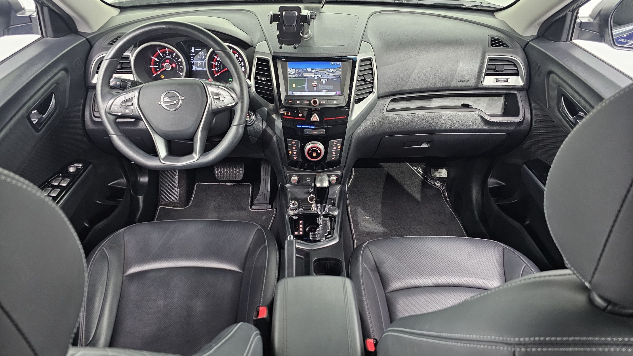 SSANGYONG TIVOLI ARMOR 2017