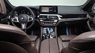 BMW 5-SERIES G30 2022