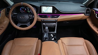 HYUNDAI GRANDEUR IG HYBRID 2017