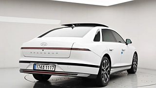HYUNDAI GRANDEUR HYBRID GN7 2023