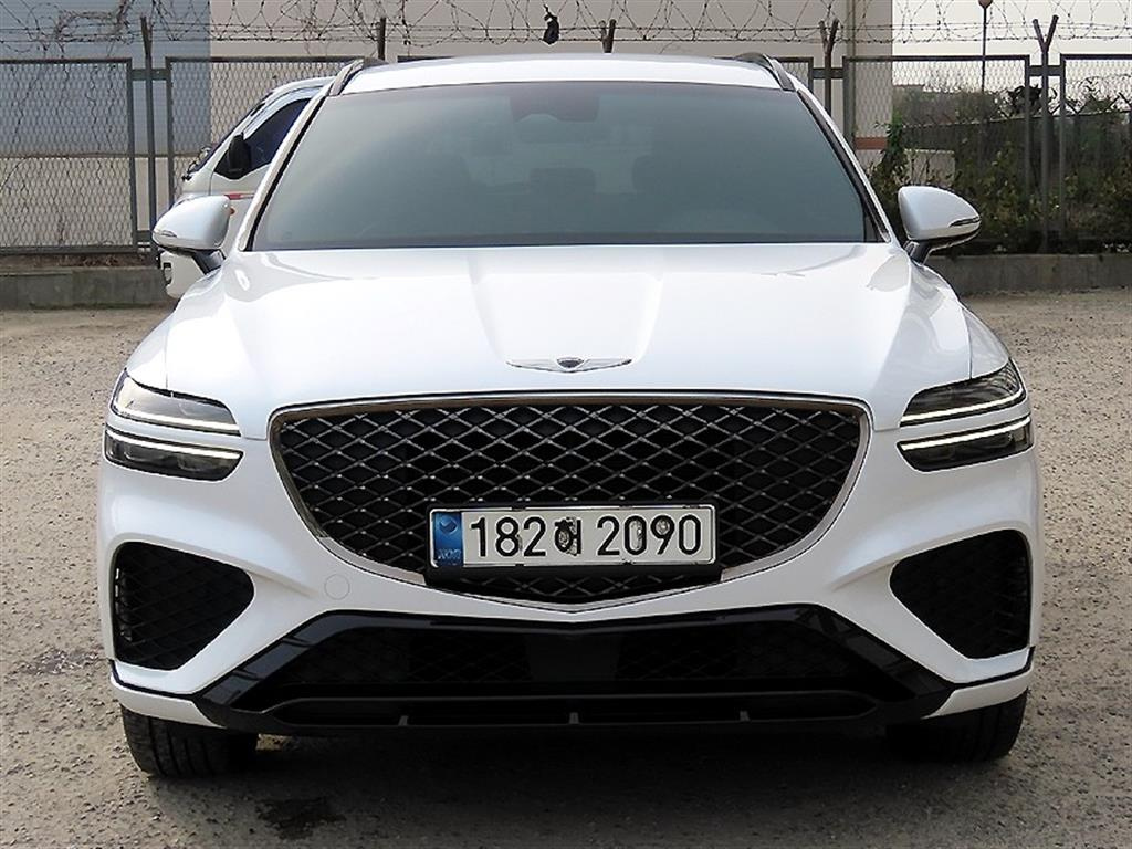 GENESIS GV70 2021