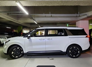 KIA CARNIVAL 2024