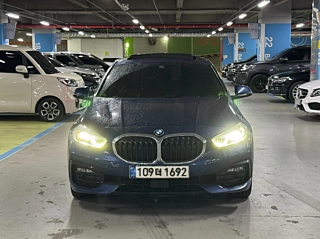 BMW 1-SERIES F40 2020