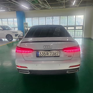 AUDI A6 C8 2021