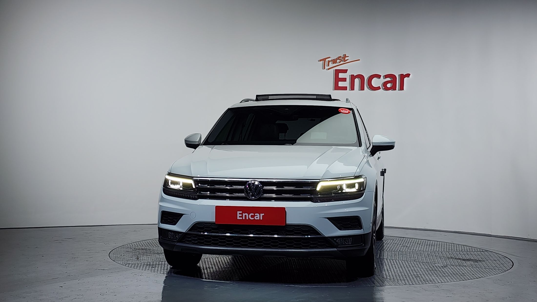 VOLKSWAGEN TIGUAN 2019