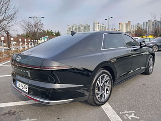 HYUNDAI GRANDEUR HYBRID GN7 2023