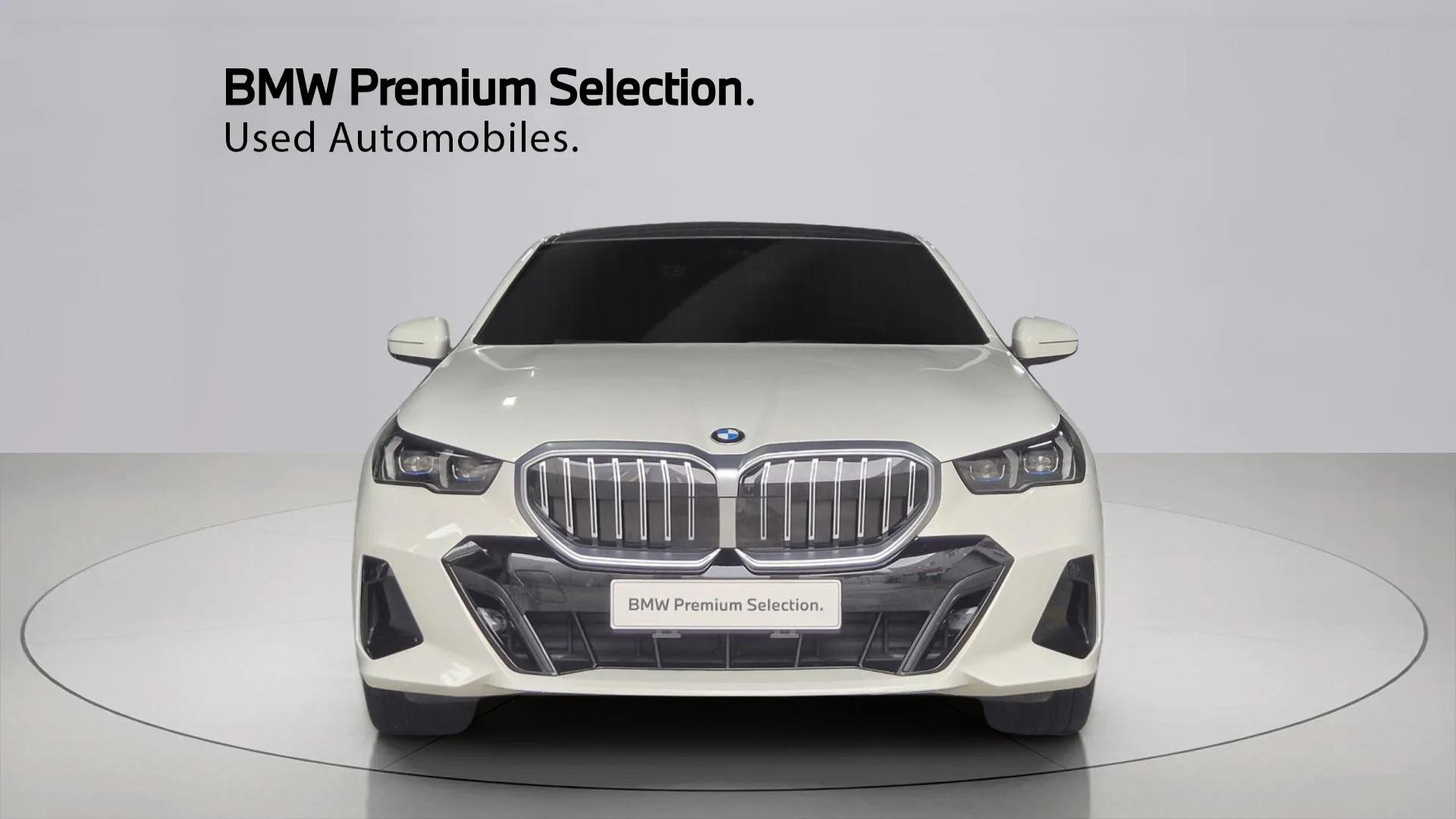 BMW 5-SERIES G60 2023