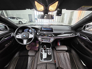 BMW 7-SERIES G11 2020