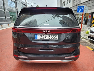 KIA CARNIVAL 2023