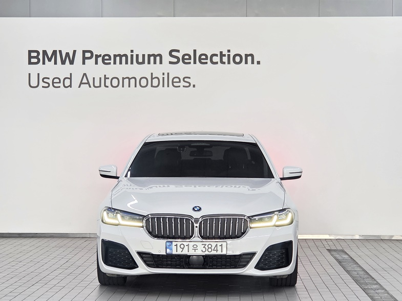 BMW 5-SERIES G30 2022