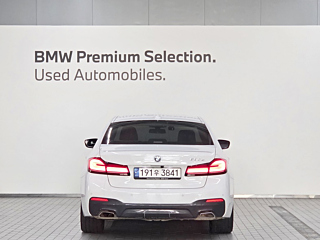 BMW 5-SERIES G30 2022