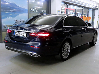 MERCEDES BENZ E-CLASS W213 2021