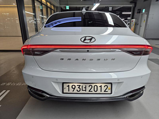 HYUNDAI GRANDEUR IG 2021