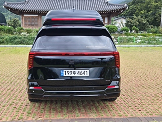KIA CARNIVAL 2024