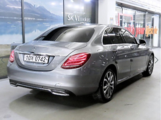 MERCEDES BENZ C-CLASS W205 2016