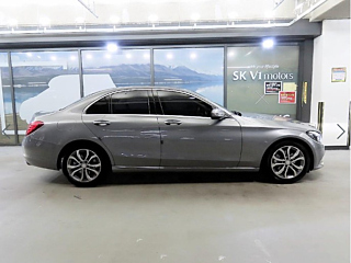 MERCEDES BENZ C-CLASS W205 2016