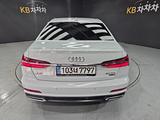 AUDI A6 C8 2023