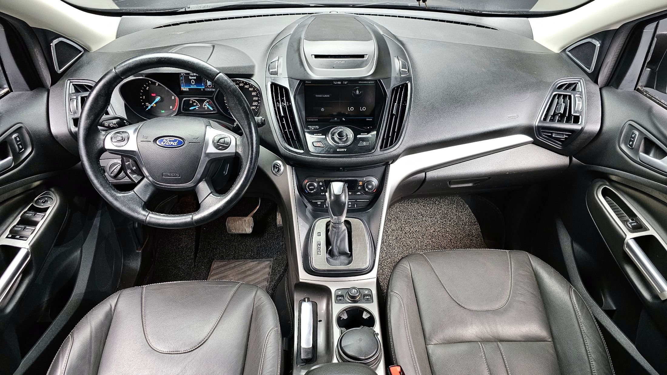 FORD KUGA 2016