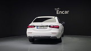 MERCEDES BENZ E-CLASS W213 2022