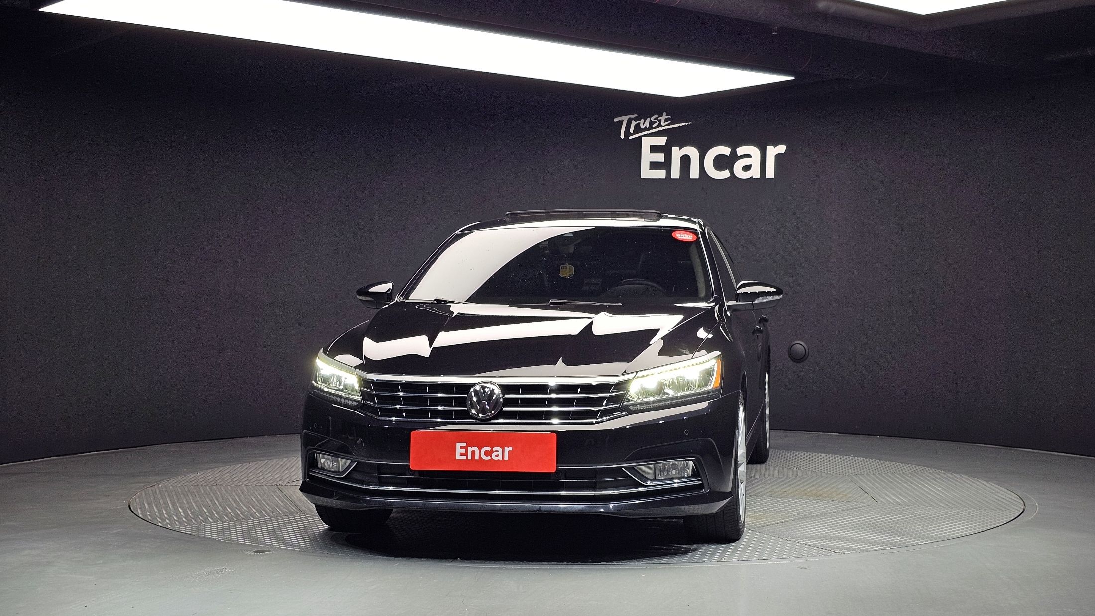 VOLKSWAGEN PASSAT 2018