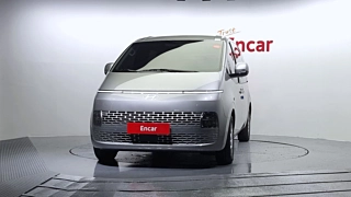 HYUNDAI STARIA 2024