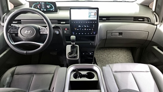 HYUNDAI STARIA 2024