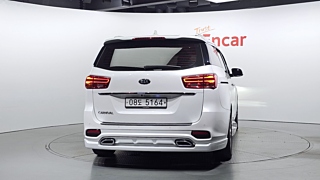 KIA CARNIVAL 2019
