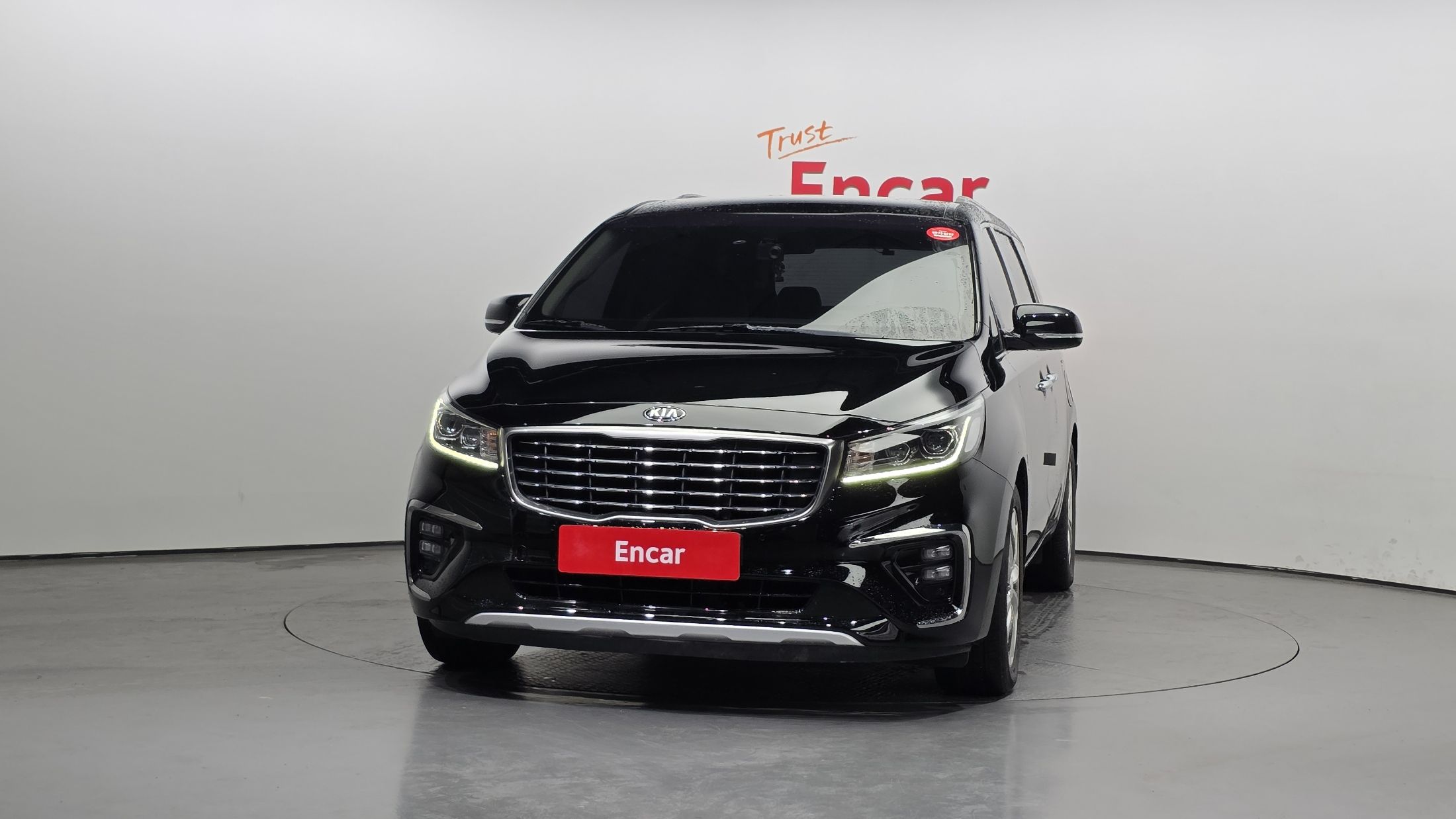 KIA CARNIVAL 2018