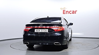 HYUNDAI GRANDEUR HG HYBRID 2016