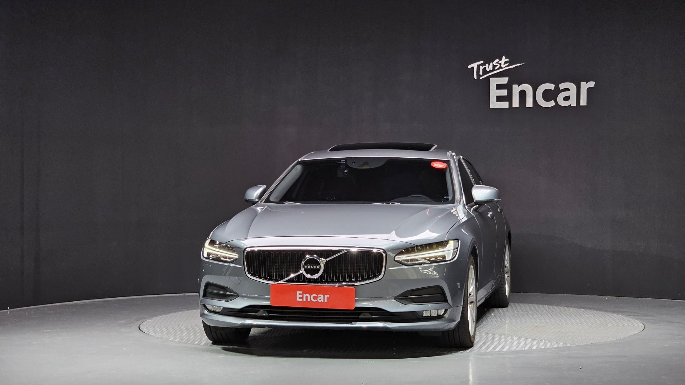 VOLVO S90 2017