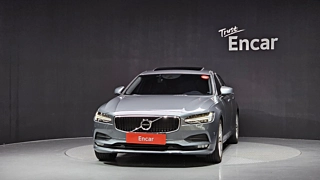VOLVO S90 2017