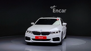 BMW 5-SERIES G30 2020