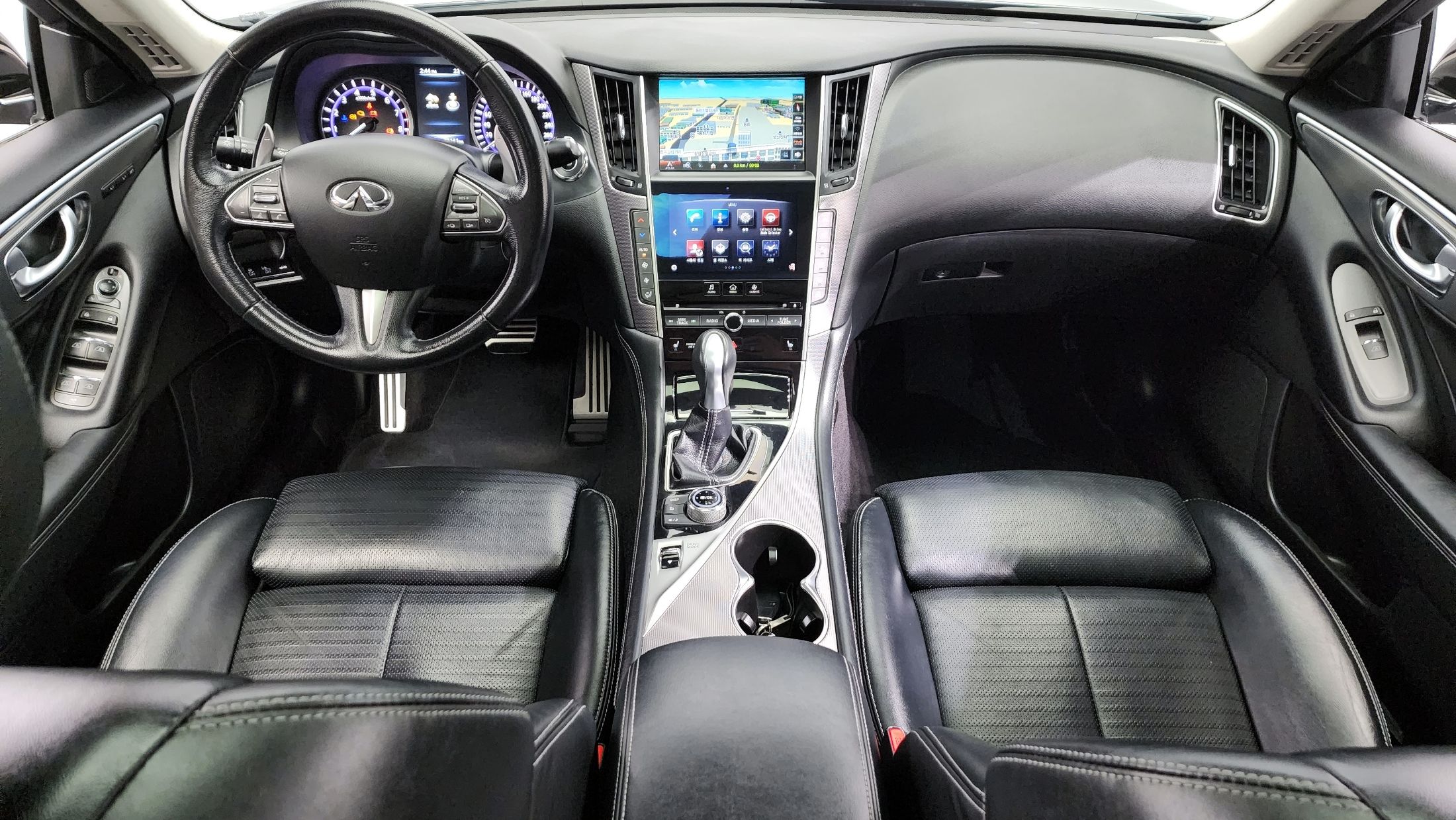 INFINITI Q50 2015