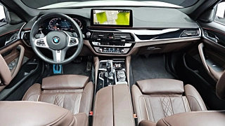 BMW 5-SERIES G30 2022
