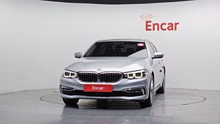 BMW 5-SERIES G30 2019