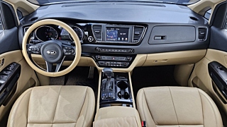 KIA CARNIVAL 2016