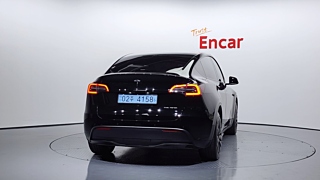 TESLA MODEL Y 2021