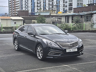 HYUNDAI GRANDEUR HG 2016
