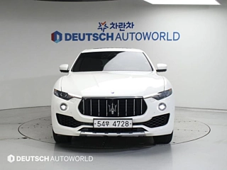 MASERATI LEVANTE 2017