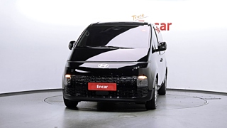 HYUNDAI STARIA 2024