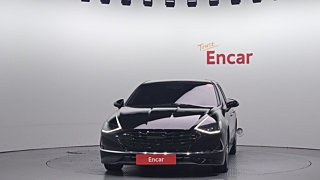 HYUNDAI SONATA DN8 2019