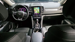 SAMSUNG QM6 2021