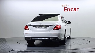 MERCEDES BENZ E-CLASS W213 2019